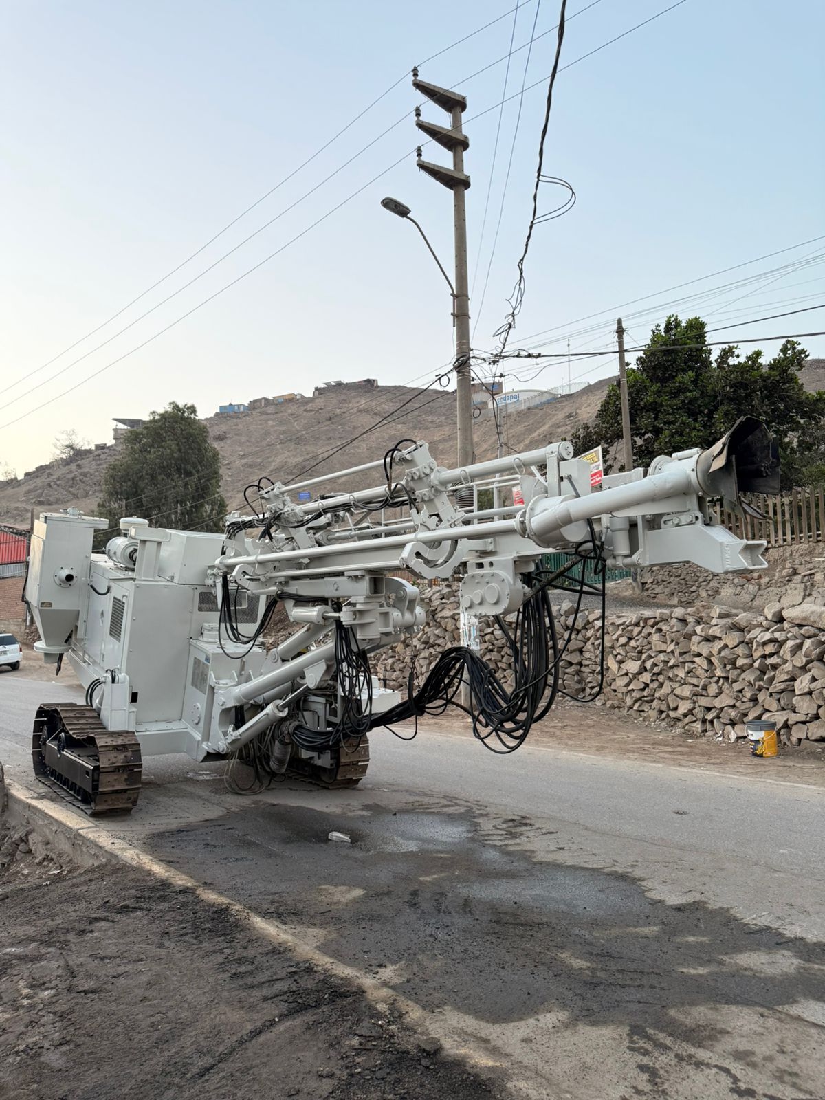 Vista lateral con brazo extendido